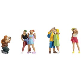 NOCH® Tourists Plastic Figures Ideal for TT Model Train Scenes