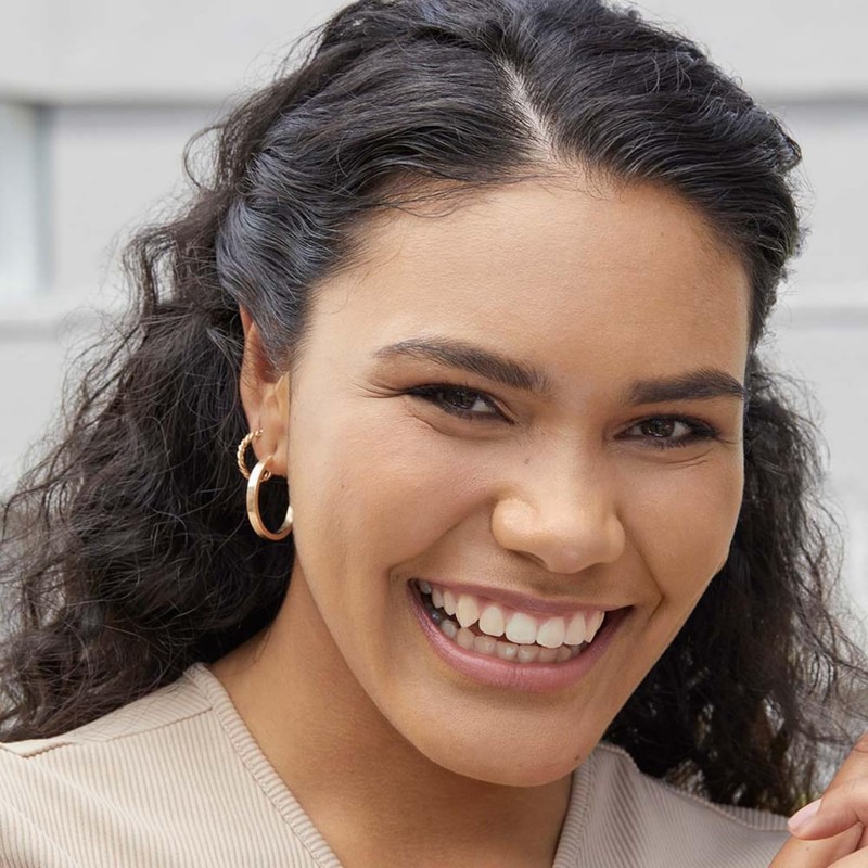 Avon Flawless Match Natural Liquid Foundation 30 ml (Medium Beige,