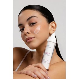 Glycoskin Renew 10 Crema Gel Facial 50ml  Renovadora y Exfoliante con cido Gliclico 10 Niacinamida 5 Tratamiento Antiedad Iluminador y Seborregulador 