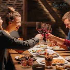 Acorn - Fall Salt and Pepper Shaker set with Leaf Shaped Tray