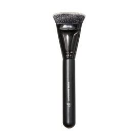 e.l.f. Pincel de contorno, pincel de maquillaje para crear dimensión perfecta y esculpir, usar con bronceador, polvo, líquidos y cremas, vegano y sin 