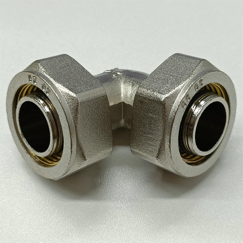 M8067 Elbow Fitting For Maxline 3/4 Inch Tube Replacement Maxline
