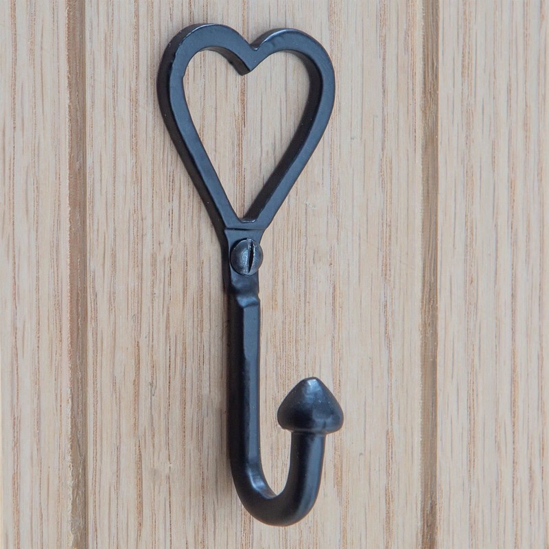 Hammer and Tongs 10x Black 40mm x 100mm Single Heart