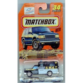 Matchbox 1999-34 Law & Order Chevy Ambulance 1:64 Scale by Matchbox