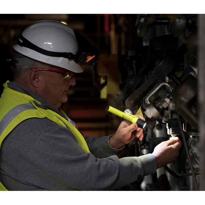 Streamlight 67101 2AA ProPolymer HAZ-LO 65-Lumen 2300-Candela Intrinsically Safe LED