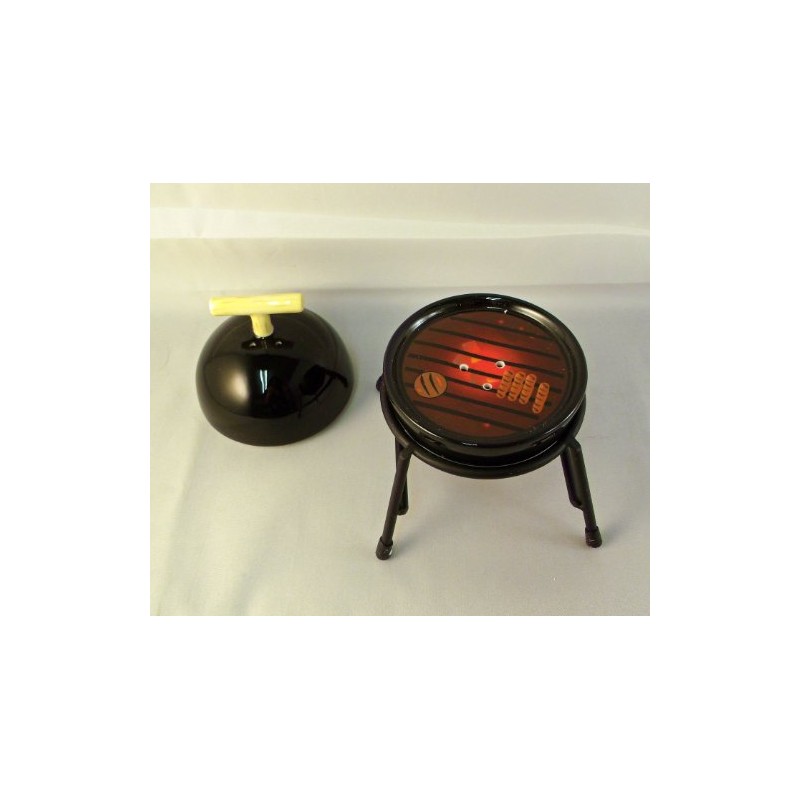 LH Grill Salt and Pepper Shakers