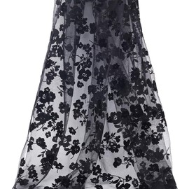 PLIGREAT 2 Yards Floral Embroidered Lace Fabric 1.5m Wide Exquisite Black Rose Tulle Lace Fabric for Wedding Bridal Dress Party Evening Gown Home Decor DIY Clothing Design