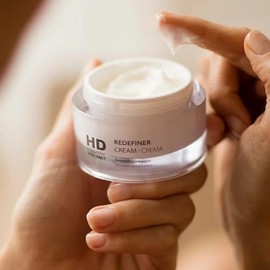 Crema Hidratante AntiedadRedefinerTratamiento AntiedadCrema revitalizadora - Producto Original de Alta Calidad, Entrega Rápida y Segura, Garantía Incl