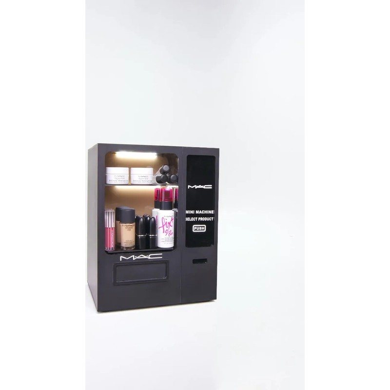 Corrector Mini MAC Studio Radiance NW20 Luminoso Media Cobertura