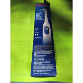 Oral-B Pro Clean Power Toothbrush ,1 Handle, 1 Brush Head, 2 Batteries -New