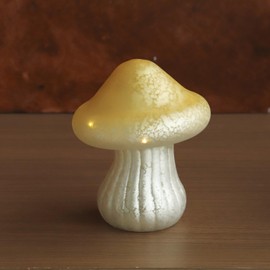 SUNSET HOME Mushroom Night Light - Glass Mushroom Lamp, Battery Operated Warm Amber Glow Cute Bedside Lamp for Kids & Adults Portable Nightlight for Bedroom Desk Garden Outdoor Decor (Yellow, 1PC)