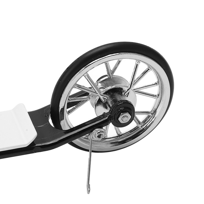 Deck Scooter Toys 13x16.5cm/5.1x6.5in Vivid DIY Alloy Material Black Miniature