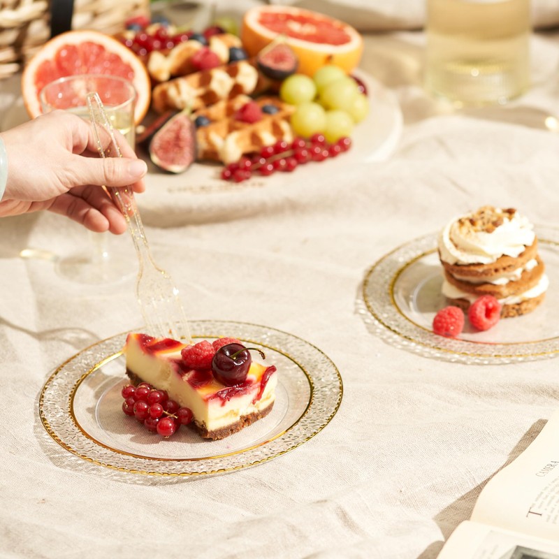 MATANA 40 Premium Clear Plastic Dessert Plates with Gold Rim