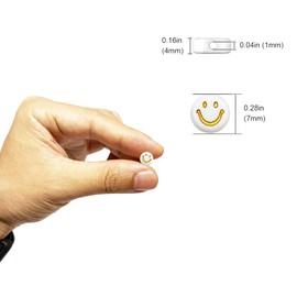 500PCS 4x7mm Acrylic Smiley Face Beads for Friendship Bracelets Jewelry Making, White Round Flat Acrylic with Golden Smile Face Beads for DIY Crafts Bracelets Necklaces Key Chains Phone Lanyard