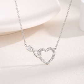 Caiguoer Gold Zirkon Halskette Liebe Anhänger Halskette Kette Silber Einstellbarer Schmuck für Damen, taglia unica, Metall