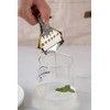 Lemon Slice Squeezer,2 PCS Stainless Steel Manual Juicer Lemon Clips