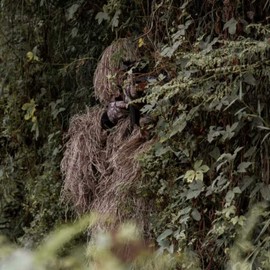 MOPHOTO 5 in 1 Ghillie Suit, 3D Camouflage Hunting Apparel Including Jacket, Pants, Hood, Carry Bag Suitable for Unisex Adults/Youth (M/L/XL/XXL)