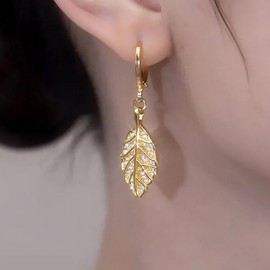 Inilbran Boho Crystal Leaf Earrings Vintage Leaf Dangle Earrings Gold CZ Leaf Drop Earrings Autumn Leaf Hoop Earrings Jewellery for Women and Girls, Zinc