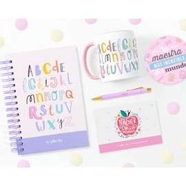 The Yellow Clip - Kit para Maestras Día del Maestro | Regalo Original con Libreta, Taza, Pluma y Sticker | Set de Papelería Bonito para Profesores, Educadoras y Docentes (Kit 4)