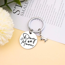 FAFQBING Dog Mom keychain Gifts for Dog Lovers Best Mom Ever Gift Mothers Day for Puppy Mama Birthda Gift Ideas for Pug Lovers