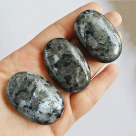 Manekieko Natural Black Labradorite Mini Oval Palm Pocket Healing Crystal Massage Spa Energy Stone,Crystals and Healing Stones
