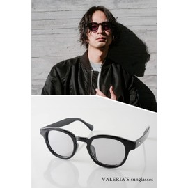 Valeria Polarized Sunglasses, Flat Lens, Wellington Square UV Protection, Soft Case, Black