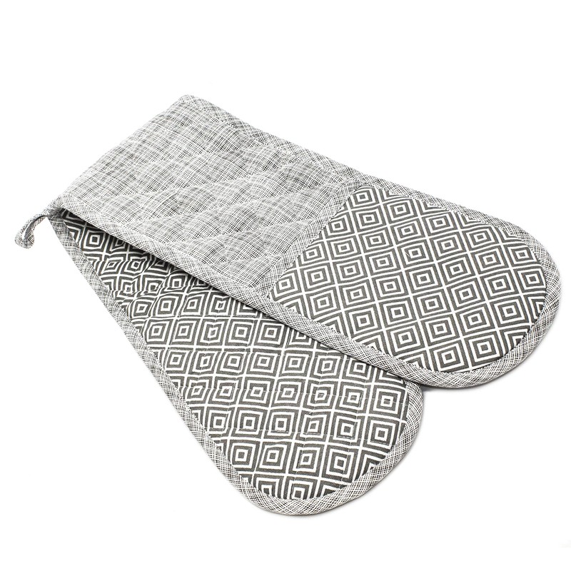 Clay Roberts Oven Gloves, Light Grey, Double Oven Mitts, Heat