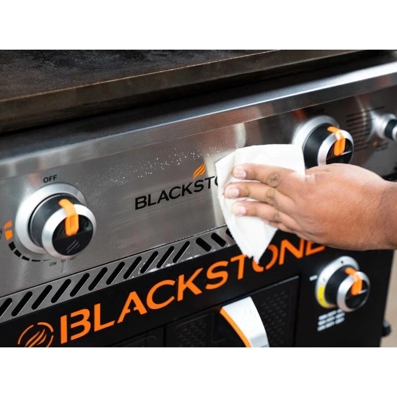 Blackstone 2-in-1 Griddle Degreaser and Cleaning Spray, 16 oz
