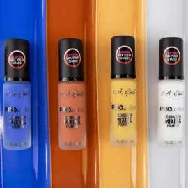 Base De Maquillaje Líquida L.a. Girl Pro Matte Naranja 30ml