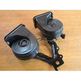 Mopar 2017 Chrysler Pacifica High & Low Note Horn & Bracket New OEM