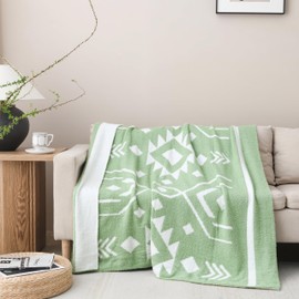 Super Soft Feather Knit Jacquard All Season Throw Blanket for Couch Bed Sofa, 50x60 inches, Green Aztec