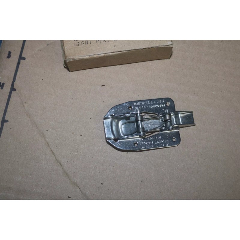 Hartwell NOS racecar aircraft Hartwell trigger latch H5000CK546125 5340-00-321-42