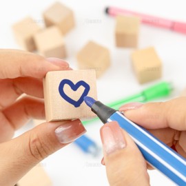 AUEAR, 20 Pack 1 Inch Natural Solid Blank Wooden Cube Unfinished Wood Building Blocks for DIY Craft Gifts