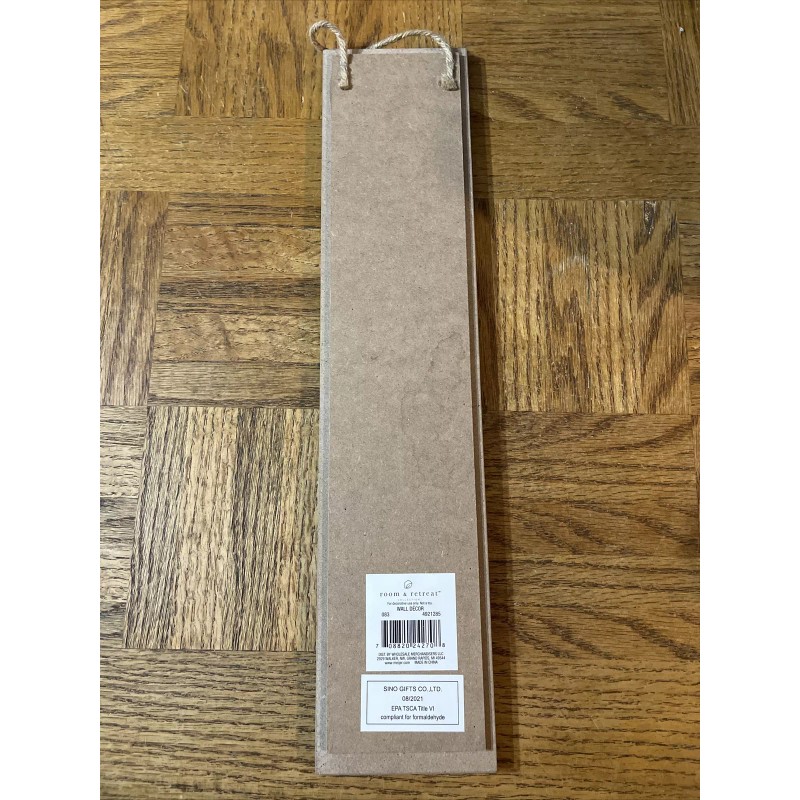 NA Christmas Decor Wall Hanging