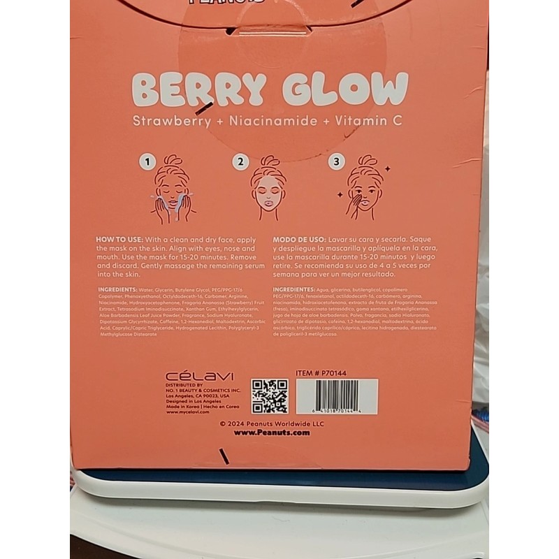 Celavi Peanuts Snoopy Berry Glow Facial Masks