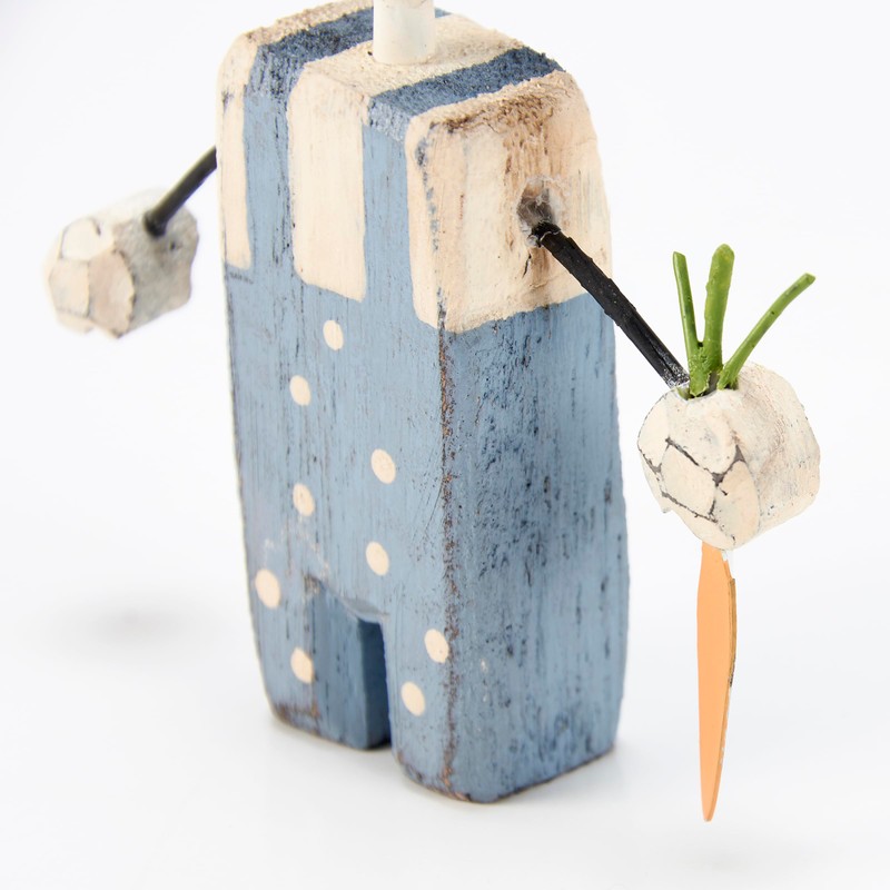 Primitives by Kathy Skippy Bunny Chunky Sitter