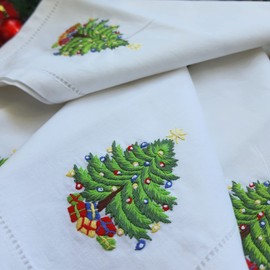 HCRAFT Embroidered Cotton Table Napkin, Cloth Napkins Set of 4 18"x18" Christmas Tree Napkin Square Fabric, Dining Room, Napkins Cloth Machine Washable, Christmas Napkins, Great Present Ideas