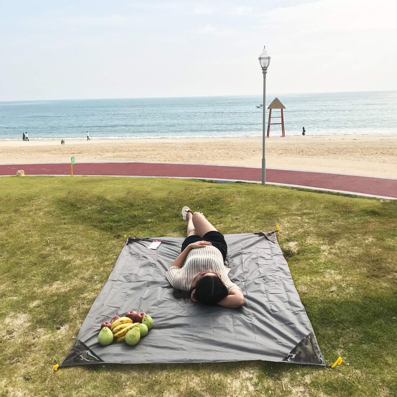 HZJOYUE Outdoor Blanket (71" x 55") -Compact, Lightweight, Sand Proof