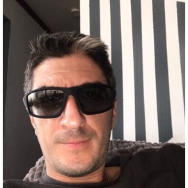 YAMEIZE Sport Wraparound Cycling Polarized Sunglasses - for Women Men UV400 Production Sport Stylish Oval Wrap Around Eyewear Driving Fishing Climbing Outdoor