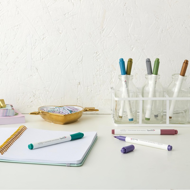 Docrafts Papermaina Marker Bundle, 1 Pack Of 8 Metallic Bullet