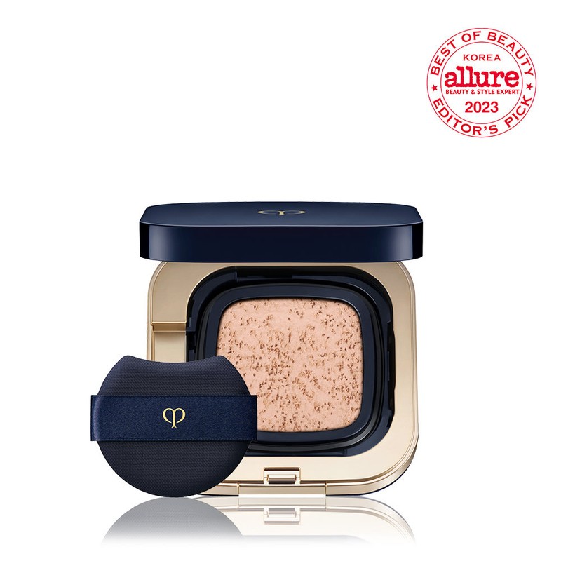 Cle de Peau Beauté Radiant Cushion Foundation Dewy, BF00 /