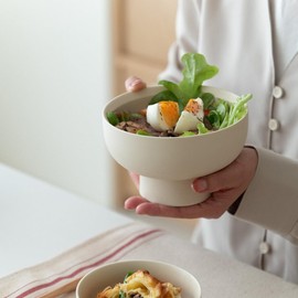 WENSHUO High-foot Deep Fruit Bowl, Ceramic Pedestal Decorative Bowl, Round Bowl for Salad, H3.38 × D5.5 Small Size, Matte Crème