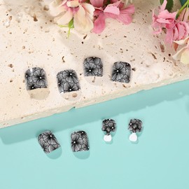 Flower Press on Toenails Short Square White Black Flowers Fake Toe Nails Design Supplies Summer Floral False Toenails Glue on Nails Full Cover Acrylic Nails for Women Girls Nail Decoration Kit 24pcs