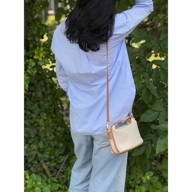 VIRELLUNE Modern Women’s Straw Crossbody Bag – Woven Summer Handbag