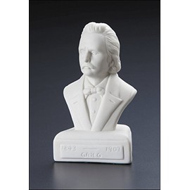 Willis Music Composer Statuette - Grieg 5"