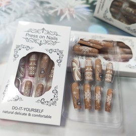 Christmas Deer Press on Nails 24 Pcs White Snowflake False Nails Matte Silver Glitter Curve Line Acrylic Fake Nails Stars Gel Glue on Nails Xmas Elk Stick on Long Square Nails for New Years Gift Women