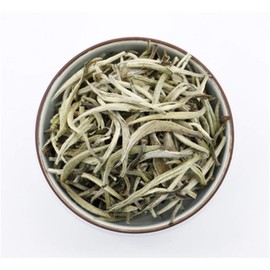 Chinese Herbal Tea White Loose Leaf Buds Tea New Scented Tea Health Care Flowers Tea Top-Grade Healthy Green Food (100g)
