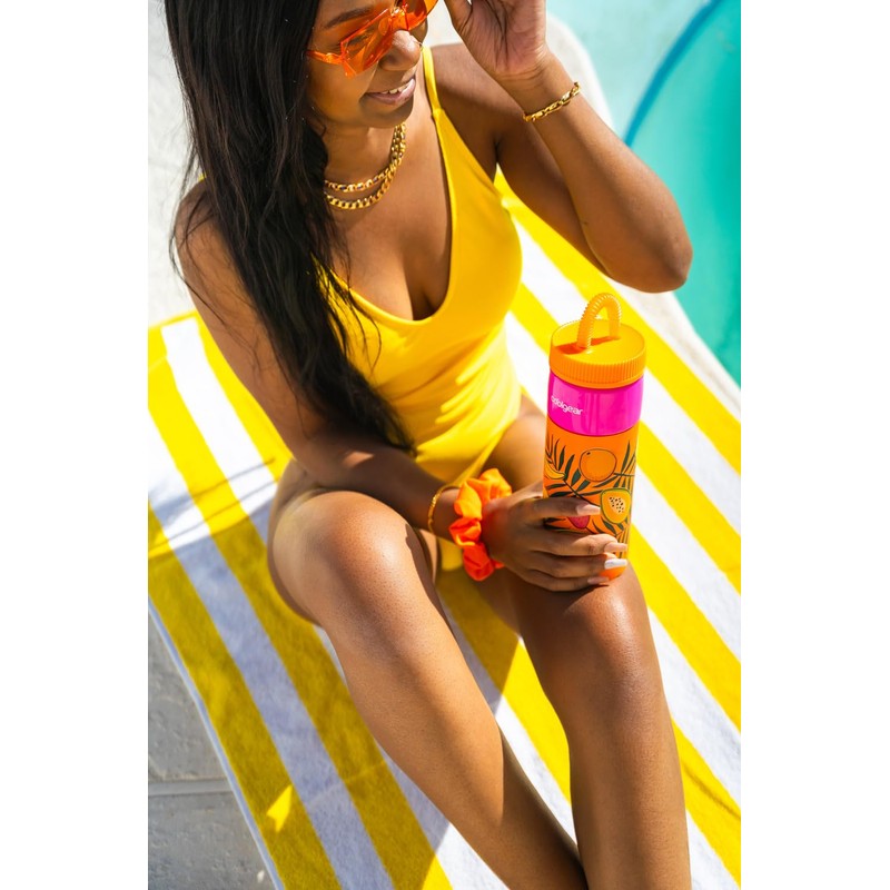 COOL GEAR GO GRIP 24oz Plastic Retro Squishy Water Bottle