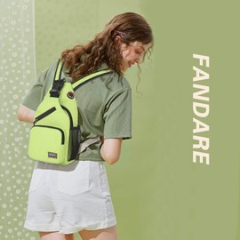 FANDARE Damen Brusttasche Klein Rucksack mit Kopfhörerloch Sling Bag Mädchen Schultertasche Crossbody Umhängetasche Reisen Wandern Sport Daypack Dauerhaft Polyester Hellgrün A
