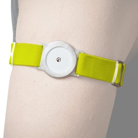 DiaBrothers Freestyle Libre 2 Fixation Strap Holder with Adjustable Bracelet – Holder: Transparent – Bracelet: Neon Yellow – Size: M (25-35 cm)